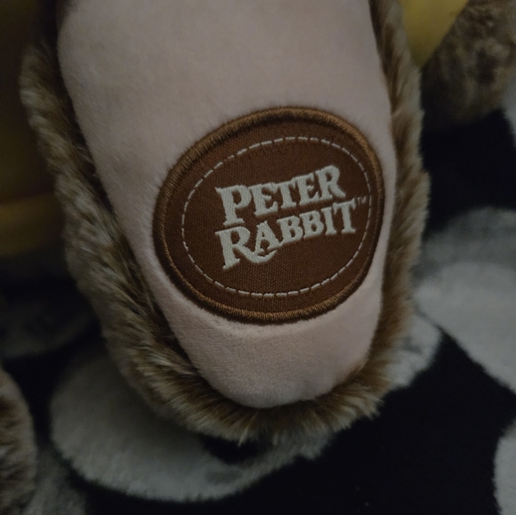 Peter Rabbit Plush! - Picture 3 of 4